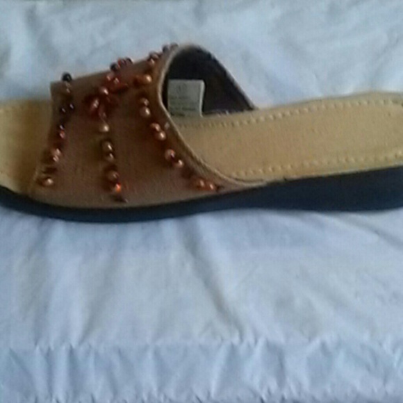 Final Price Balance Collection Sandals - Picture 6 of 8